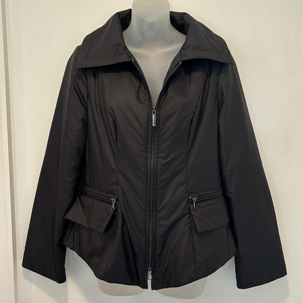 PRETA LOBUE Black Polyester Zip Jacket with Pockets Small